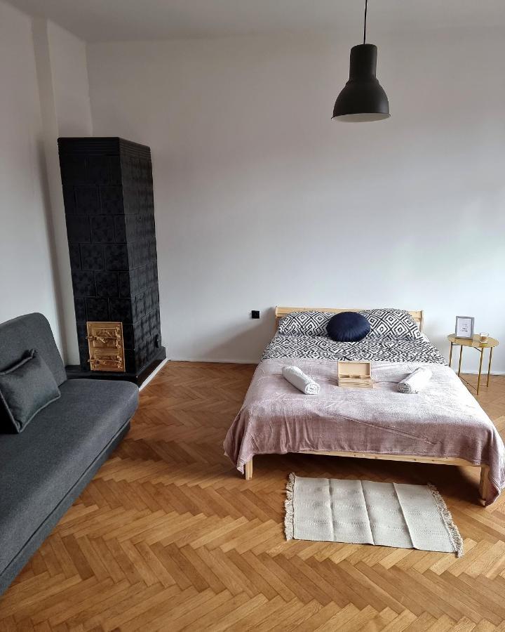 Big And Cozy Bedroom In Krakow Cracóvia Exterior foto